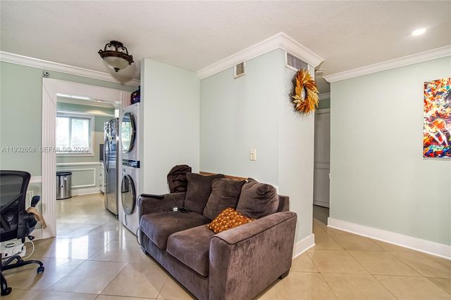 1457 Atlantic Shores Boulevard, Hallandale Beach, FL 33009