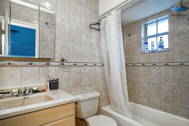 1457 Atlantic Shores Boulevard, Hallandale Beach, FL 33009