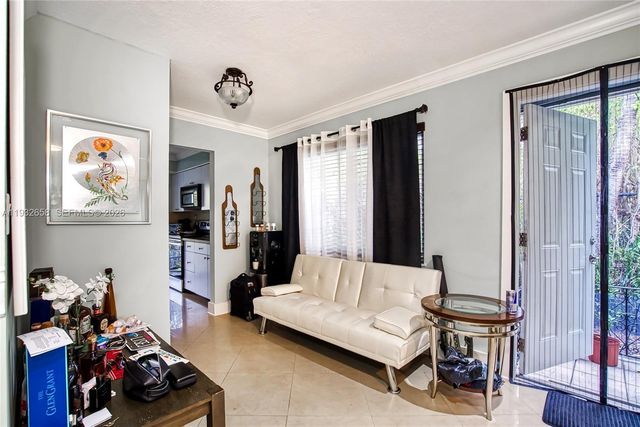 1457 Atlantic Shores Boulevard, Hallandale Beach, FL 33009
