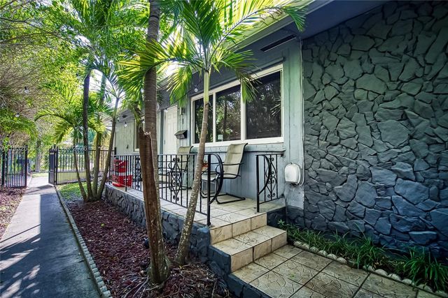 1457 Atlantic Shores Boulevard, Hallandale Beach, FL 33009