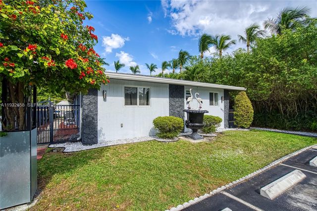 1457 Atlantic Shores Boulevard, Hallandale Beach, FL 33009