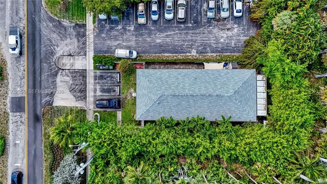 1457 Atlantic Shores Boulevard, Hallandale Beach, FL 33009