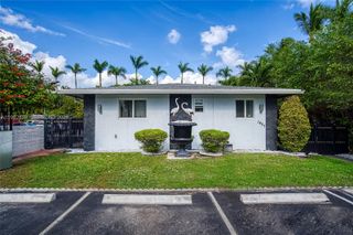 1457 Atlantic Shores Boulevard, Hallandale Beach, FL 33009