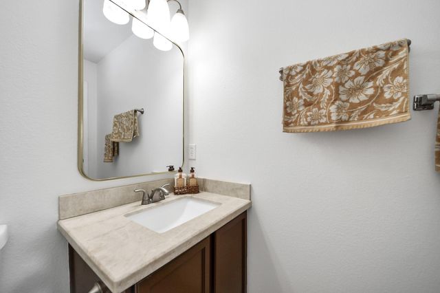 9414 Bauer Oaks Drive, Houston, TX 77095