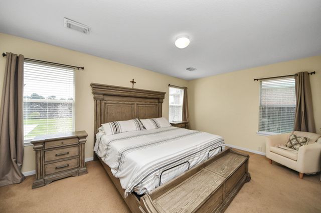 9414 Bauer Oaks Drive, Houston, TX 77095