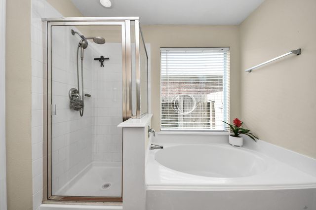 9414 Bauer Oaks Drive, Houston, TX 77095