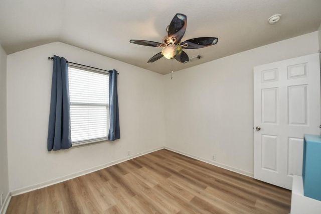 9414 Bauer Oaks Drive, Houston, TX 77095