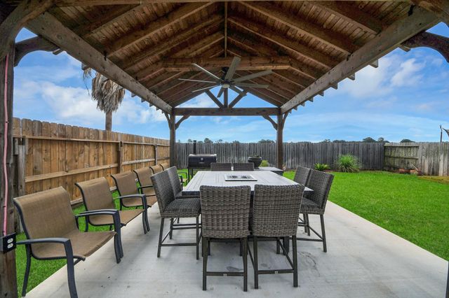 9414 Bauer Oaks Drive, Houston, TX 77095