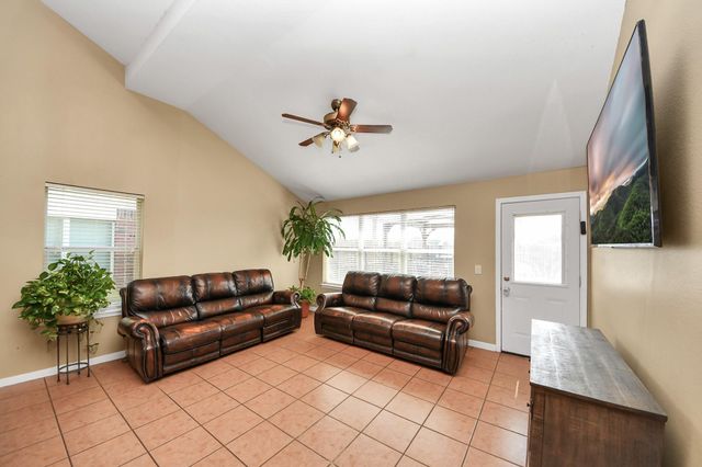 9414 Bauer Oaks Drive, Houston, TX 77095