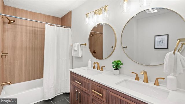 13818 GULLIVERS TRL, Bowie, MD 20720