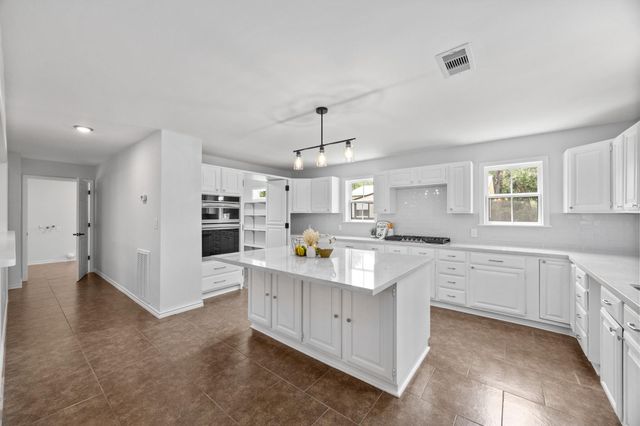 10209 Oberrender Road, Needville, TX 77461