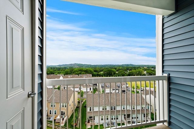 4 Stratton Drive 408, Woburn, MA 01801