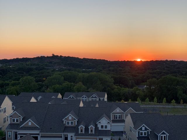 4 Stratton Drive 408, Woburn, MA 01801