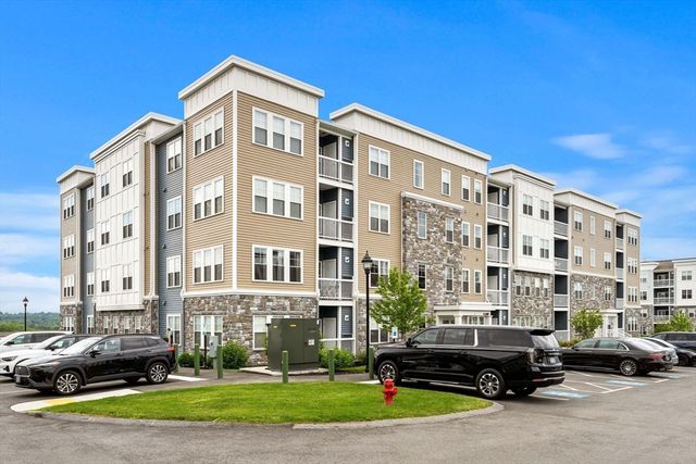 4 Stratton Drive 408, Woburn, MA 01801