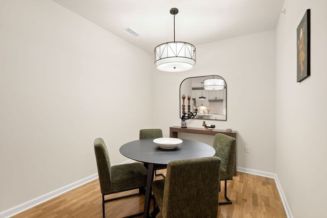 4 Stratton Drive 408, Woburn, MA 01801