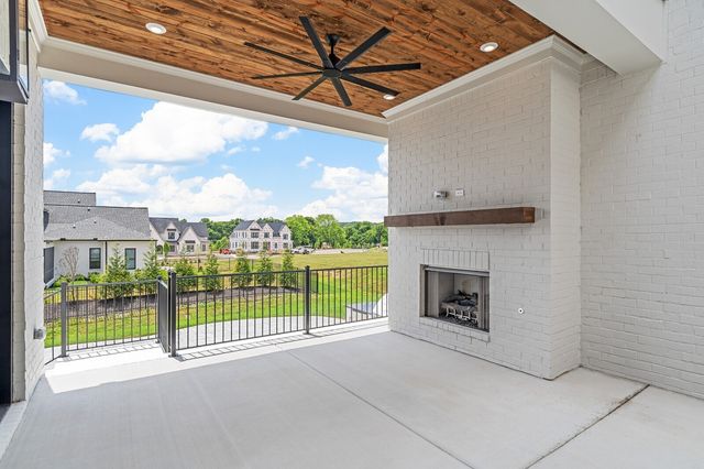 6017 Elliott Court, Arrington, TN 37014