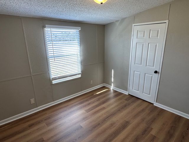 135 County Road 3144, Corsicana, TX 75109