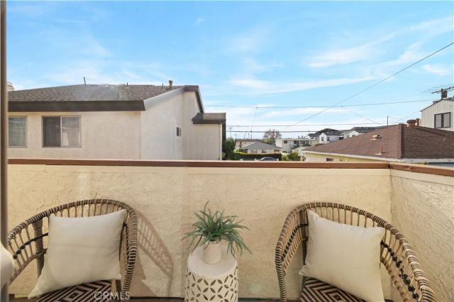 2317 Carnegie Lane B, Redondo Beach, CA 90278