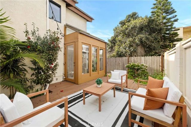 2317 Carnegie Lane B, Redondo Beach, CA 90278