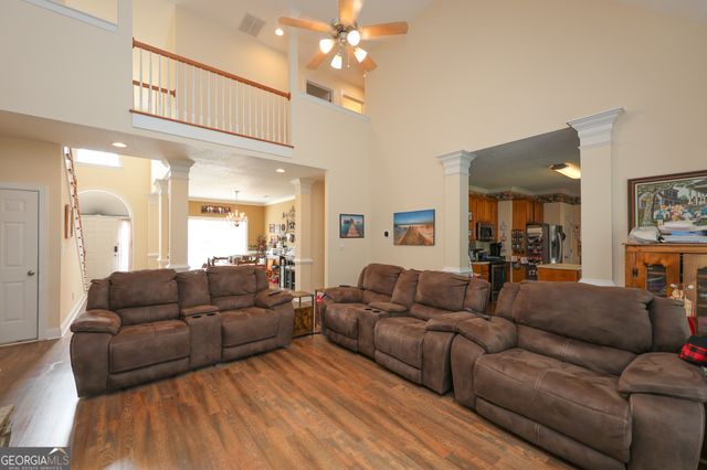 38 Vaux Way, Newnan, GA 30263