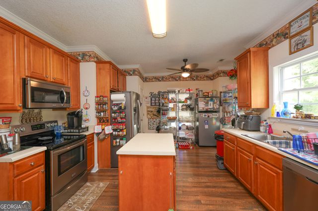 38 Vaux Way, Newnan, GA 30263