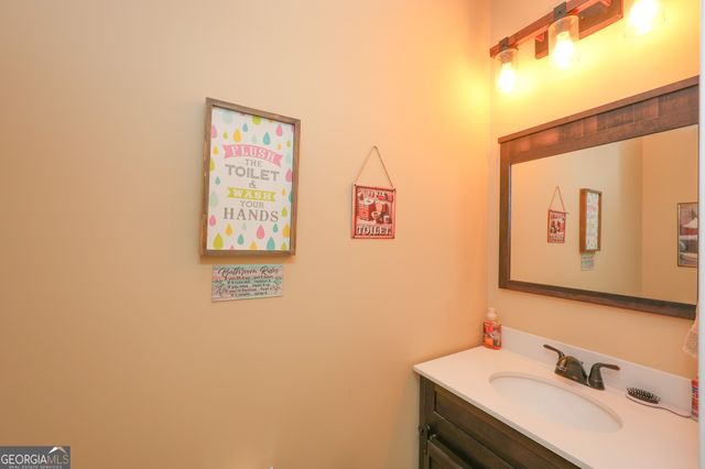 38 Vaux Way, Newnan, GA 30263