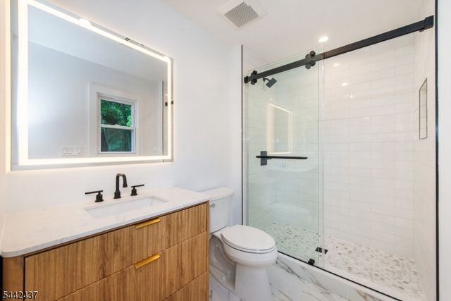 13 Arverne Rd, West Orange Twp., NJ 07052