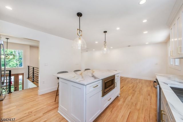 13 Arverne Rd, West Orange Twp., NJ 07052