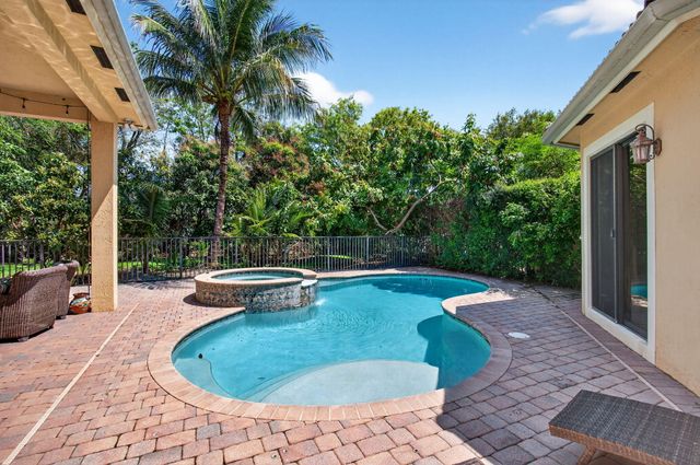 16170 Rosecroft Terrace, Delray Beach, FL 33446
