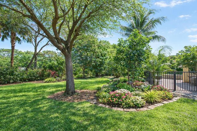 16170 Rosecroft Terrace, Delray Beach, FL 33446