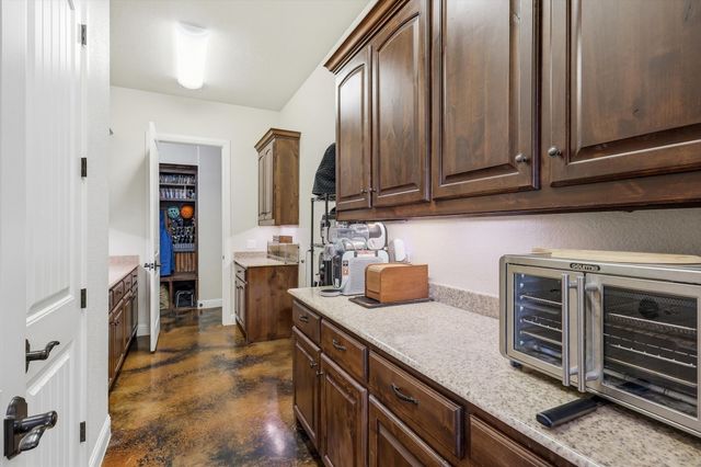 1040 Lighthouse Court, Grand Prairie, TX 75104