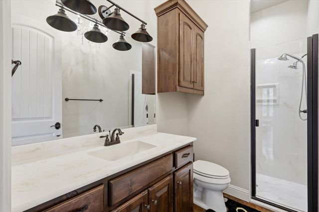 1040 Lighthouse Court, Grand Prairie, TX 75104