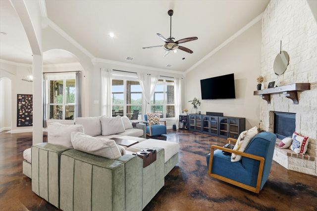 1040 Lighthouse Court, Grand Prairie, TX 75104