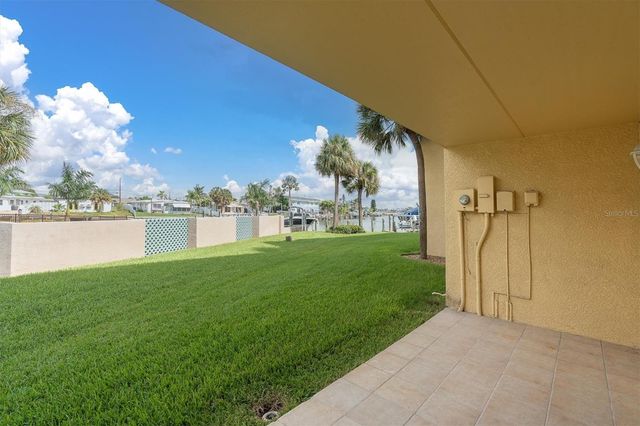 11595 GULF BOULEVARD 1, Treasure Island, FL 33706