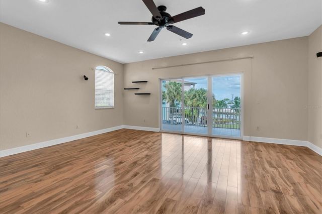 11595 GULF BOULEVARD 1, Treasure Island, FL 33706