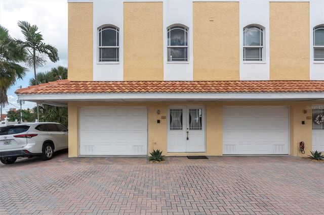 11595 GULF BOULEVARD 1, Treasure Island, FL 33706