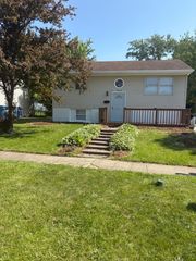 2422 222nd Street, Sauk Village, IL 60411