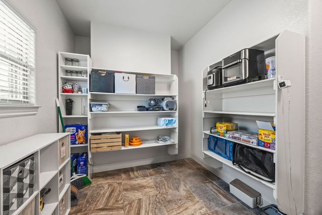 6303 S 58Th Street, Rogers, AR 72758