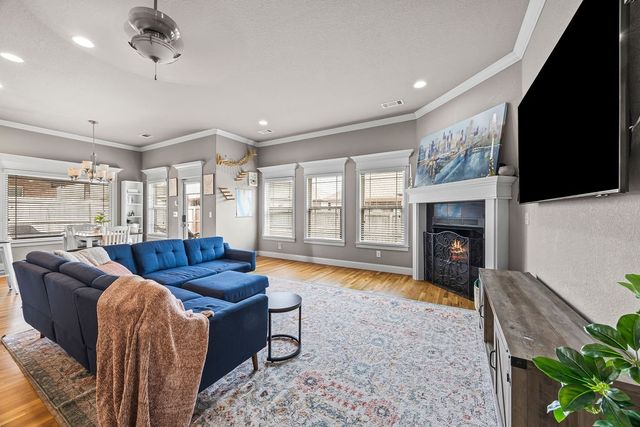 6303 S 58Th Street, Rogers, AR 72758