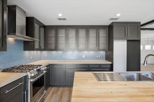 6470 Kirkwood Road, Fort Worth, TX 76116