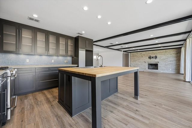 6470 Kirkwood Road, Fort Worth, TX 76116