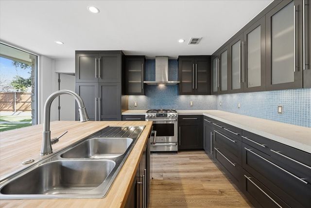 6470 Kirkwood Road, Fort Worth, TX 76116