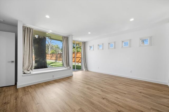 6470 Kirkwood Road, Fort Worth, TX 76116