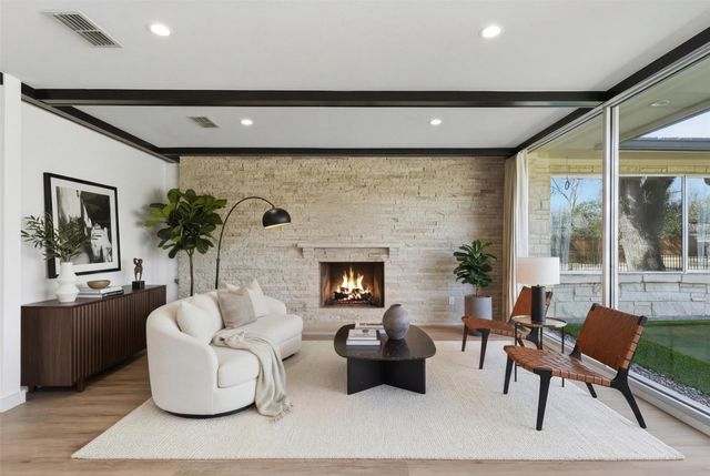 6470 Kirkwood Road, Fort Worth, TX 76116