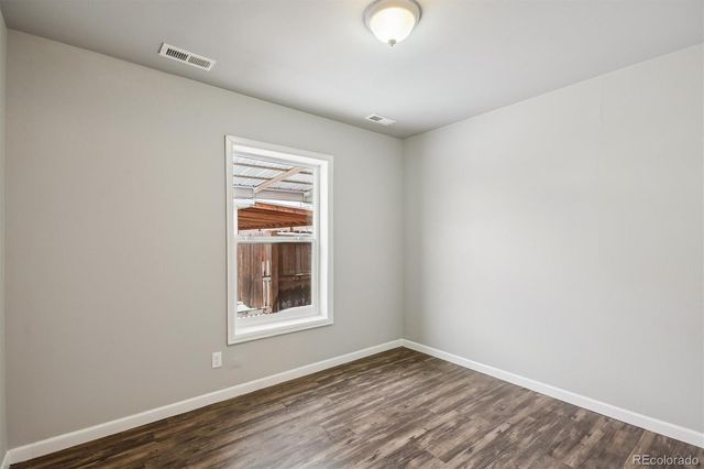 1680 Newark Street, Aurora, CO 80010