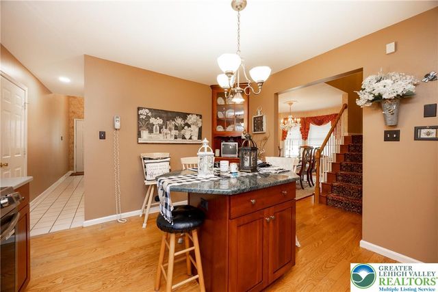 319 Surrey Place, Macungie Boro, PA 18062