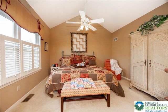 319 Surrey Place, Macungie Boro, PA 18062