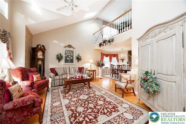 319 Surrey Place, Macungie Boro, PA 18062