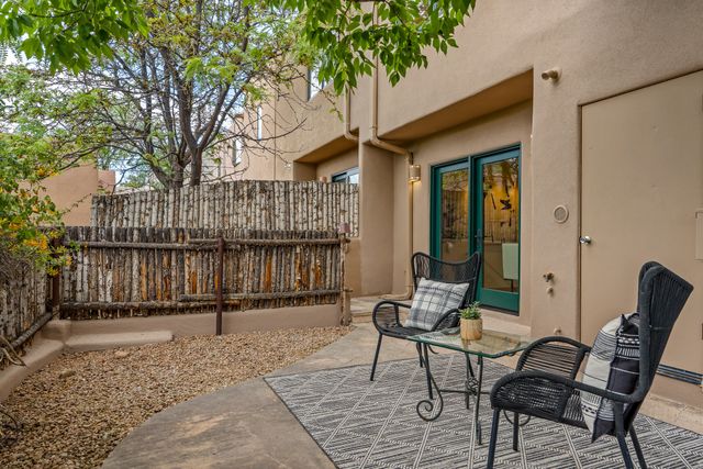 108 Monte Vista Place C, Santa Fe, NM 87501