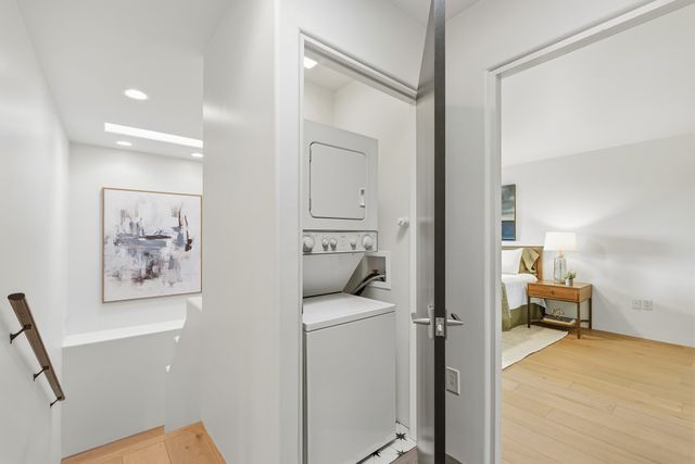 108 Monte Vista Place C, Santa Fe, NM 87501